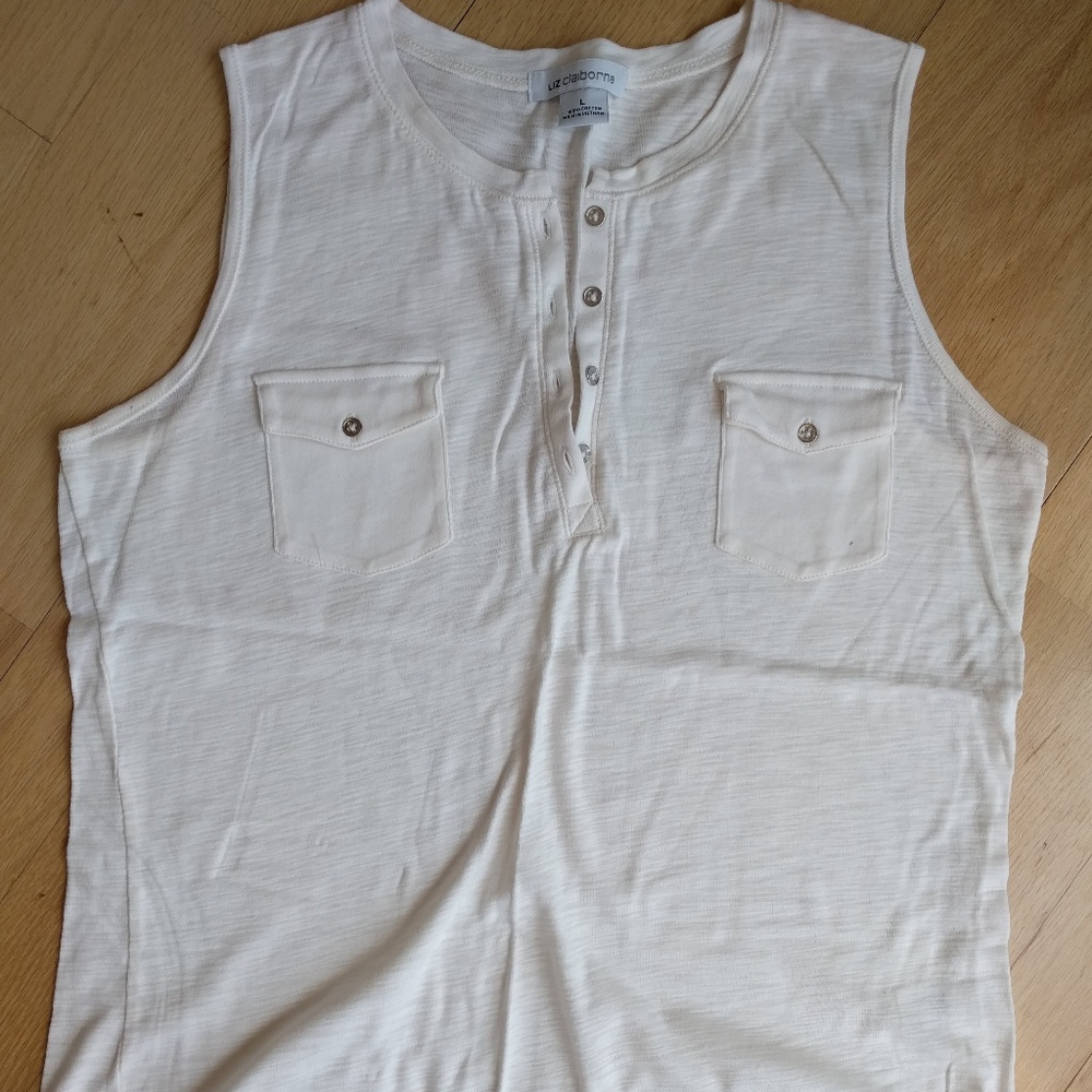 Liz Claiborne Sleeveless top
